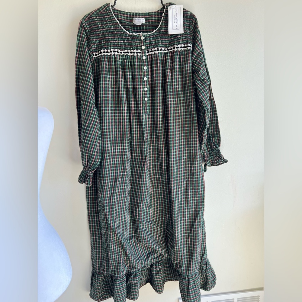 NWT Fundamentals Woman’s Nightgown 2x